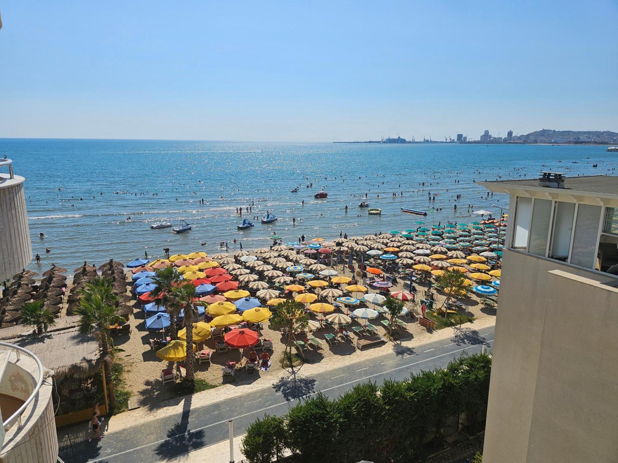 Bral Apartment 6 Durrës Exterior foto